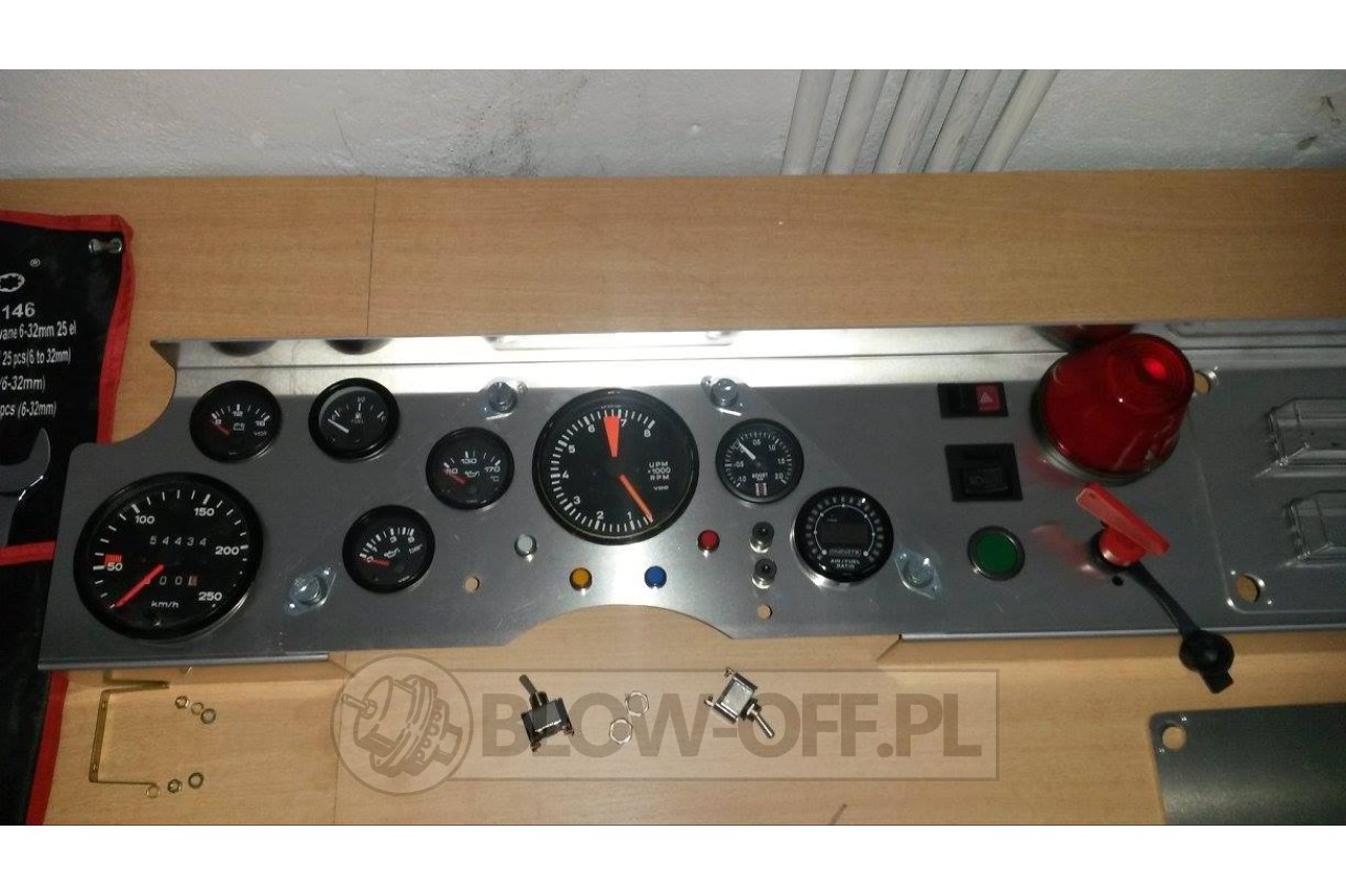 Replika pulpitu Audi Quattro Gr.4 